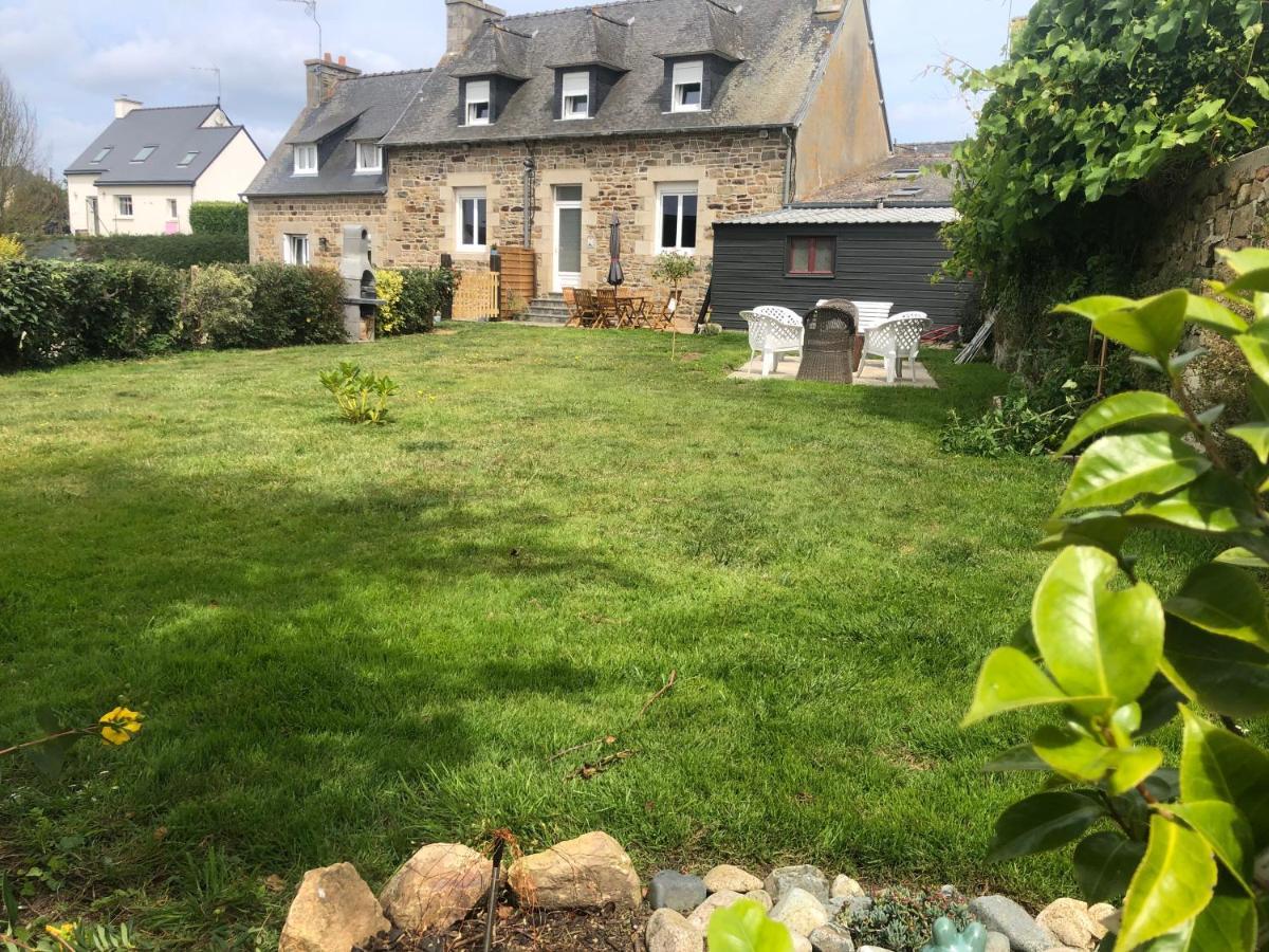 Gites Le Rucher De Kerillis Plouguiel Buitenkant foto